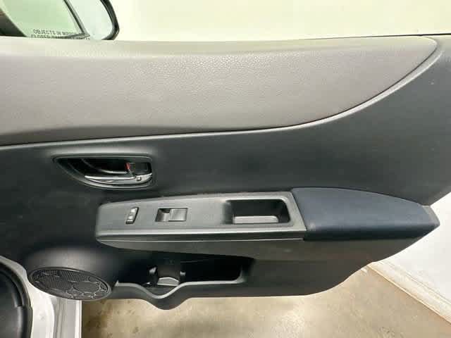 Used 2012 Toyota Yaris SE FWD image 18