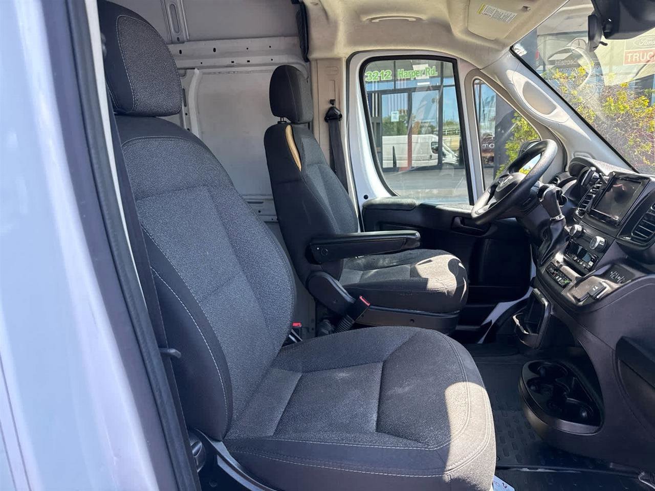 Used 2022 RAM ProMaster 2500 FWD image 19