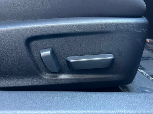 Used 2025 Lexus IS 350 F Sport w/ Navigation Package RWD image 51