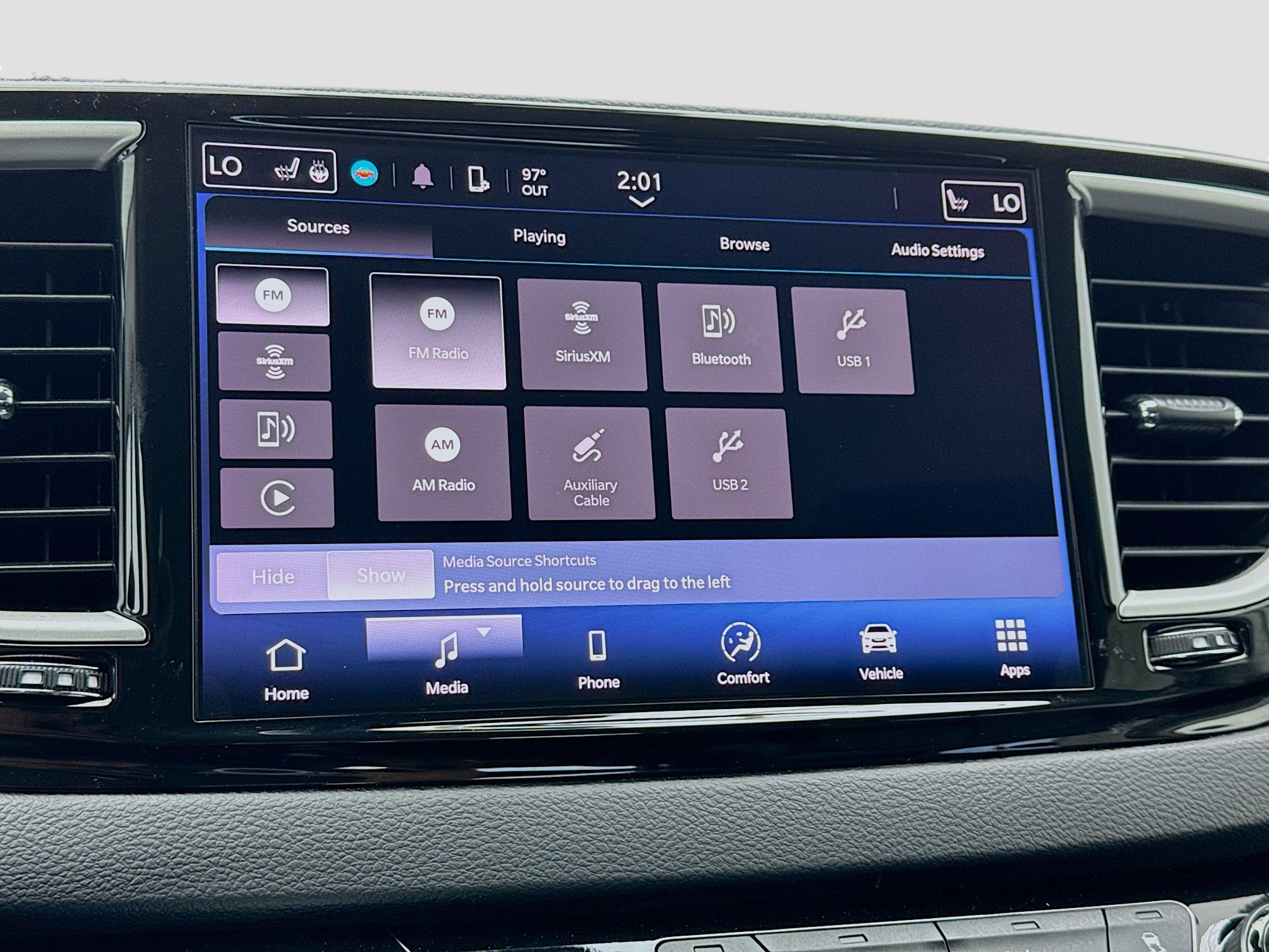 Used 2024 Chrysler Pacifica Touring-L FWD image 11