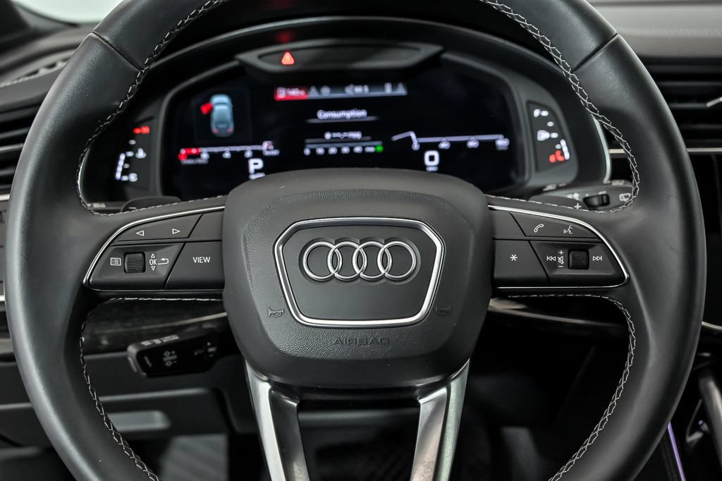 Used 2025 Audi Q7 3.0T Prestige w/ Prestige Package AWD/4WD image 19