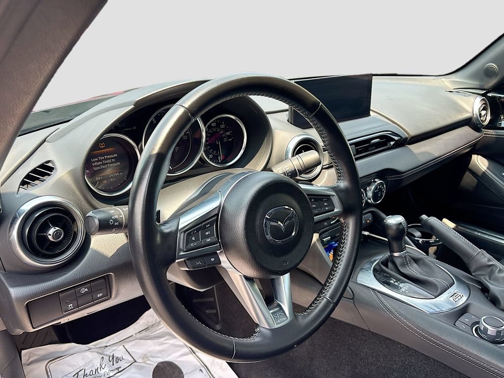 Certified 2025 MAZDA MX-5 Miata RF Grand Touring RWD image 9