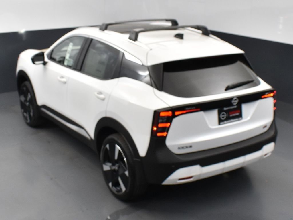 New 2026 Nissan Kicks SR w/ SR Premium Package FWD image 49