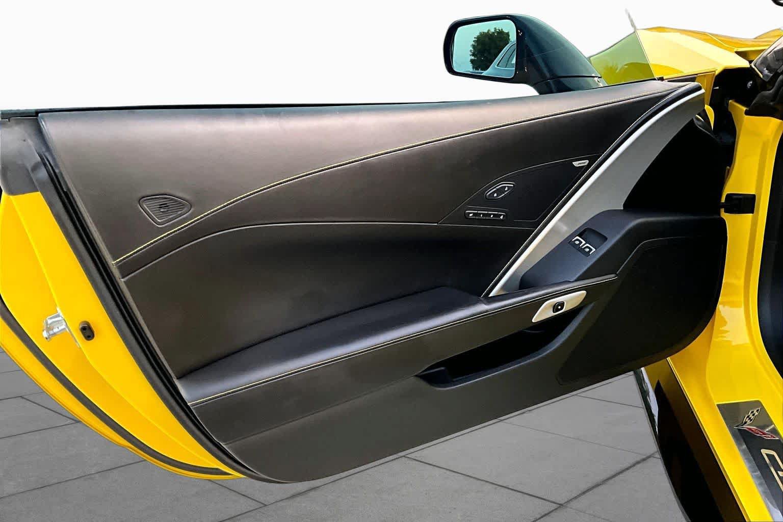 Used 2017 Chevrolet Corvette Z06 RWD image 22