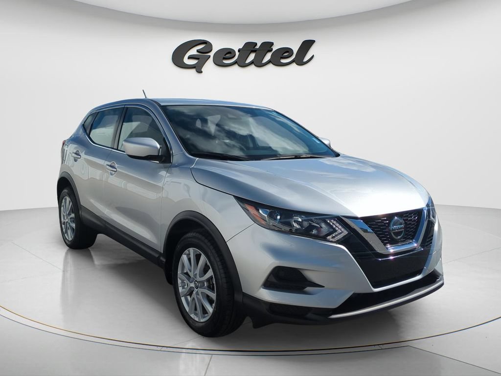 Certified 2022 Nissan Rogue Sport S AWD/4WD image 3