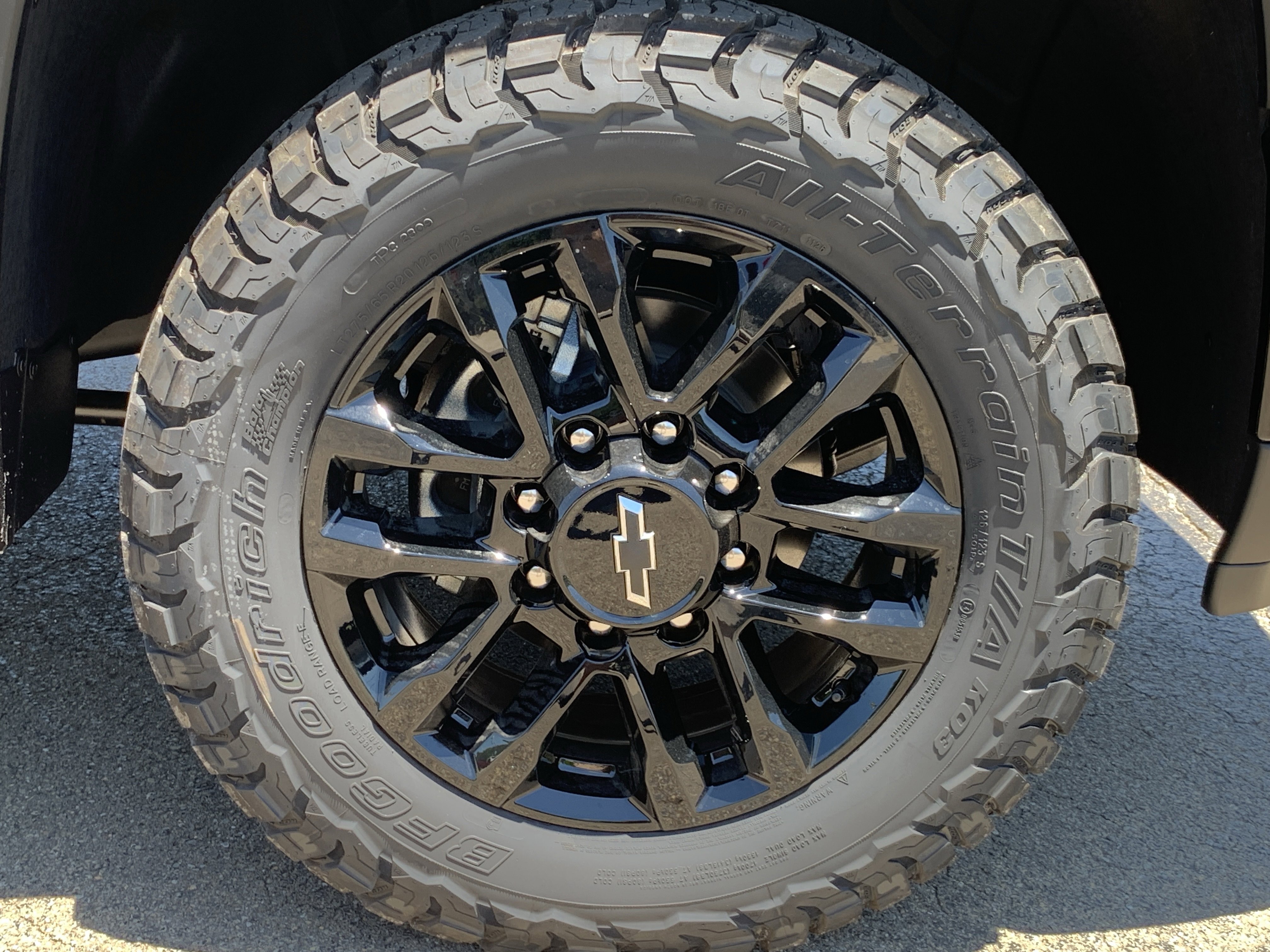 New 2026 Chevrolet Silverado 2500 LTZ w/ LTZ Plus Package AWD/4WD image 32