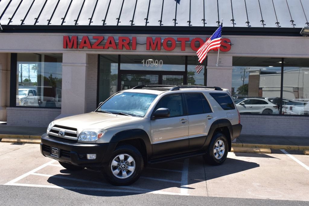 Used 2003 Toyota 4Runner SR5 AWD/4WD image 2