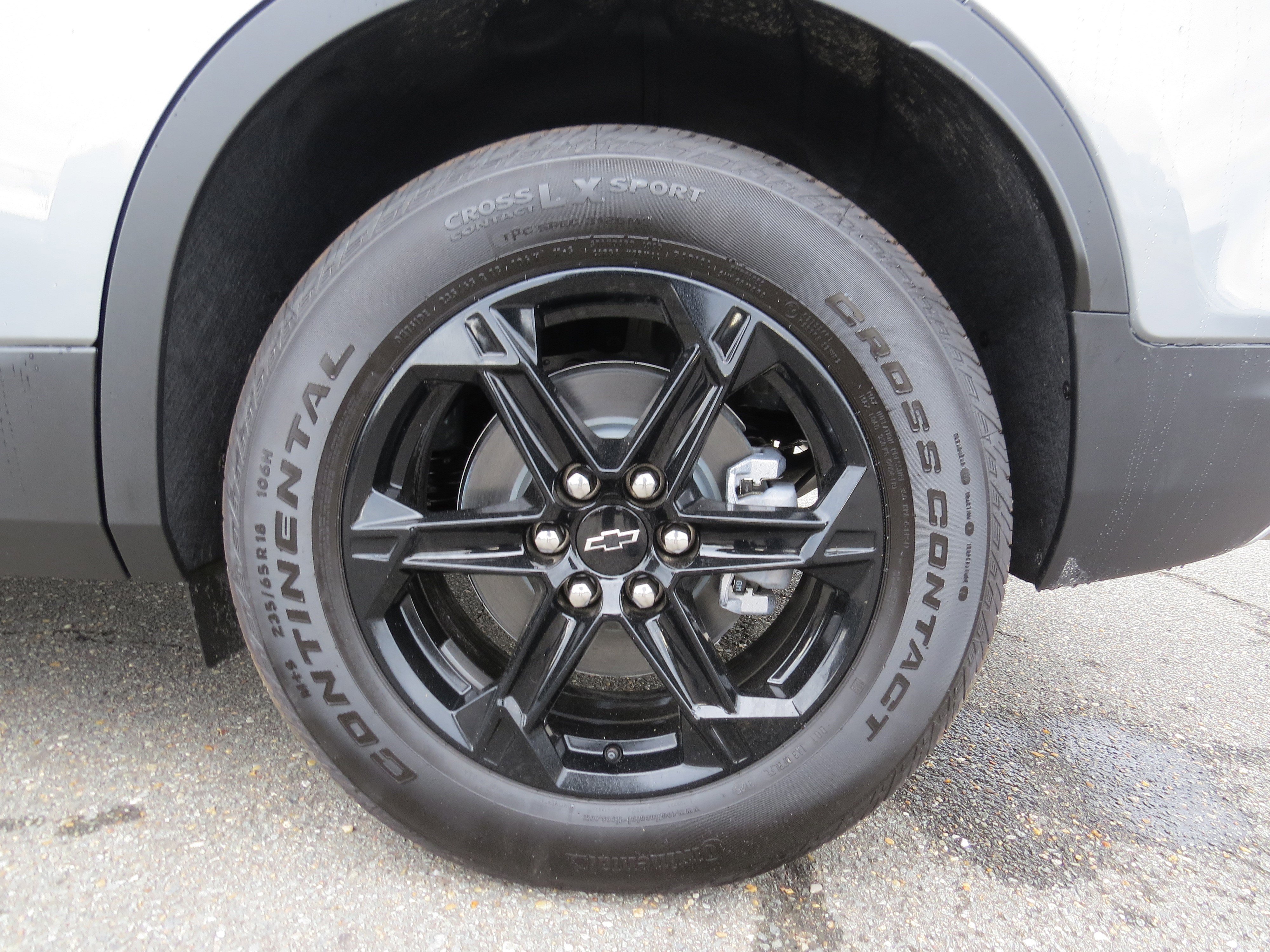 New 2025 Chevrolet Blazer LT w/ Midnight/Sport Edition image 12