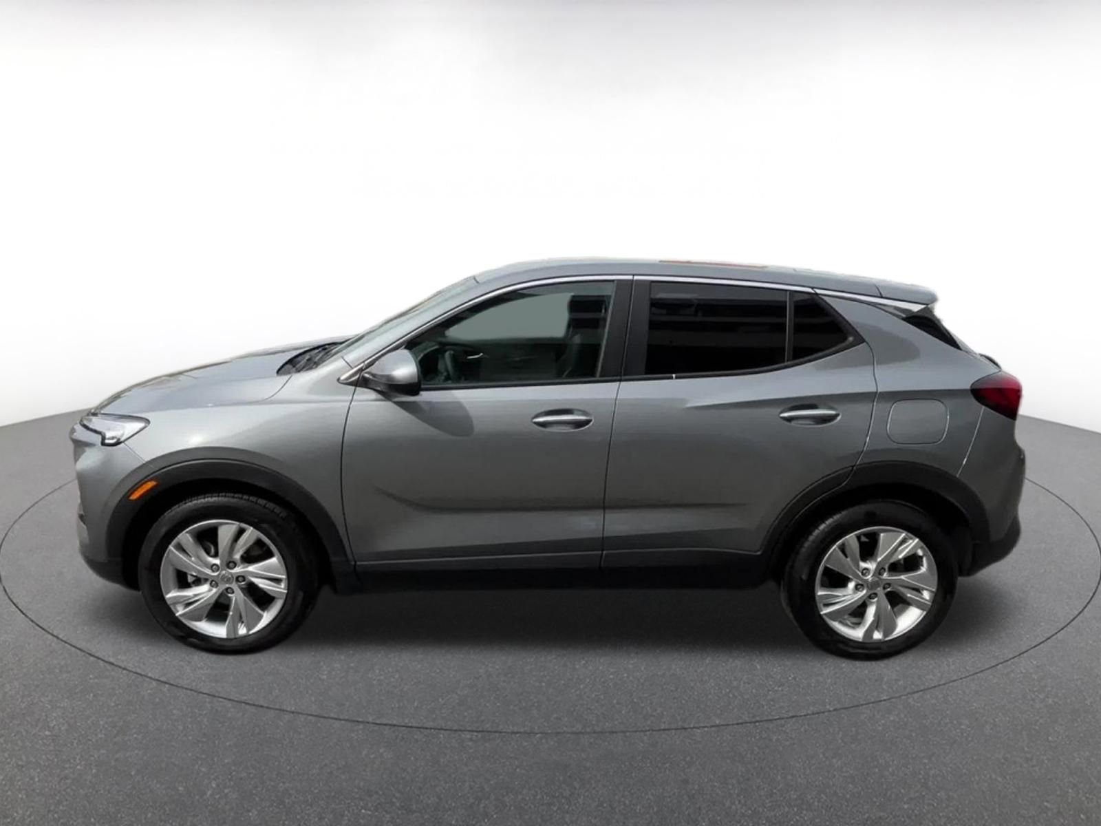 Used 2025 Buick Encore GX Preferred image 11