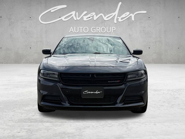 Used 2017 Dodge Charger SE w/ Blacktop Package RWD image 18