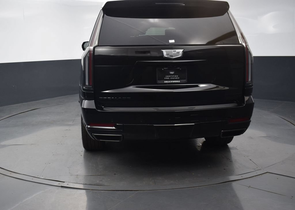 Certified 2026 Cadillac Escalade Platinum Sport w/ LPO, ONYX Package AWD/4WD image 5