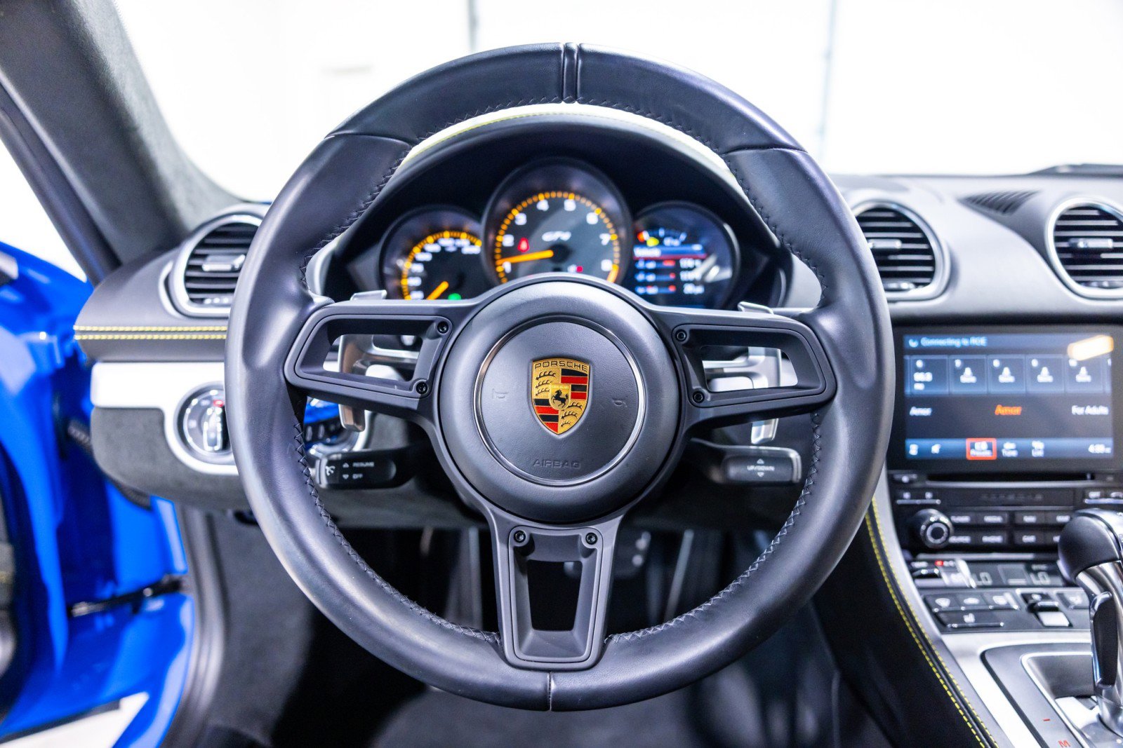 Used 2022 Porsche 718 Cayman GT4 RWD image 36