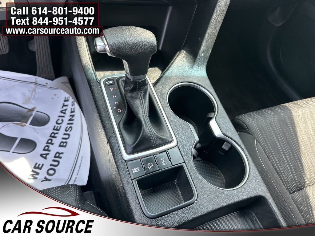 Used 2020 Kia Sportage LX AWD/4WD image 15