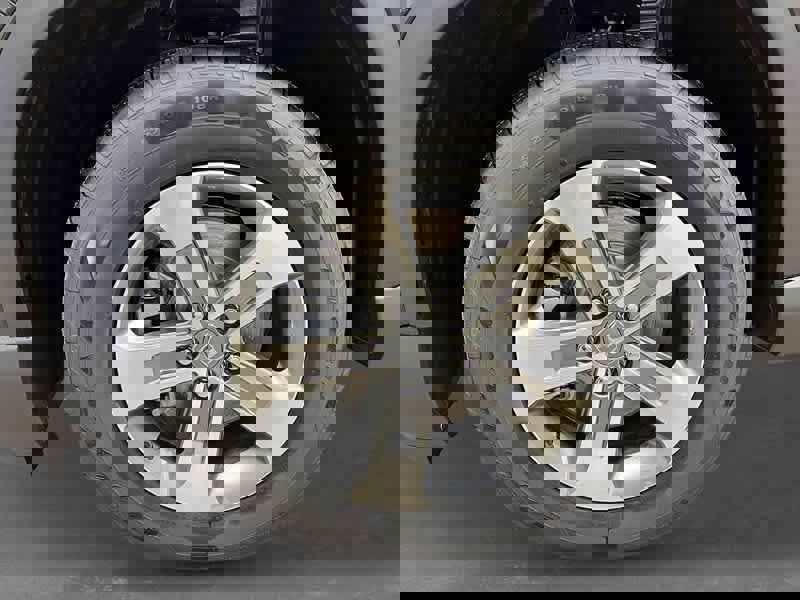 New 2025 Honda Pilot EX-L image 11