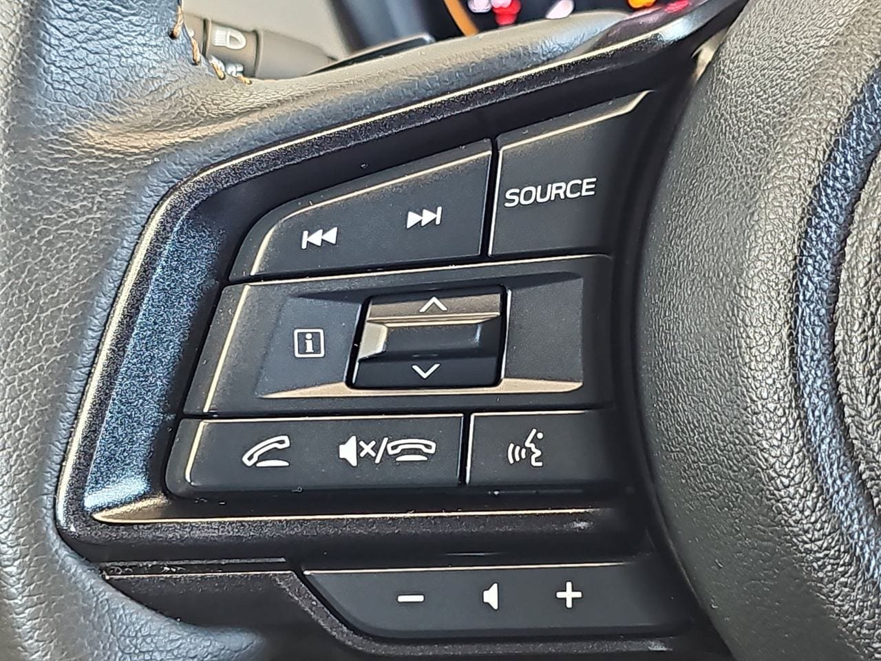 Certified 2025 Subaru Crosstrek 2.5i Wilderness w/ Crosstrek Mirror Package AWD/4WD image 22