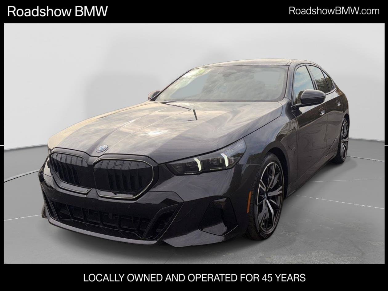 Used 2025 BMW 550e xDrive w/ Premium Package AWD/4WD image 1