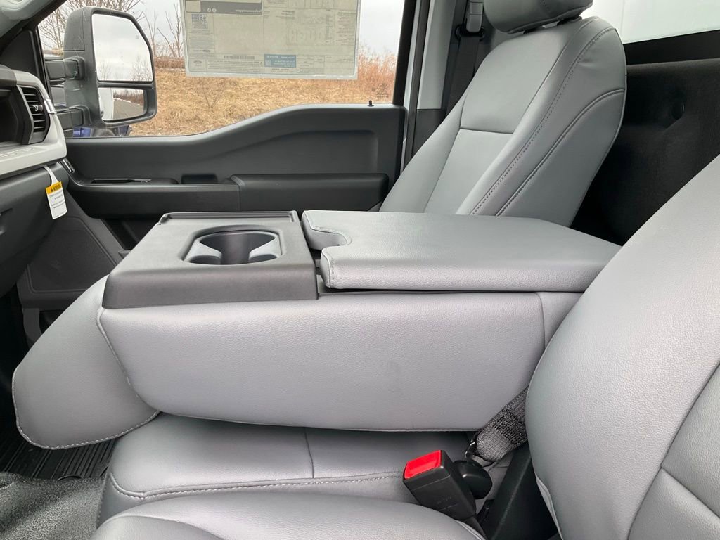 New 2026 Ford F450 XL image 15