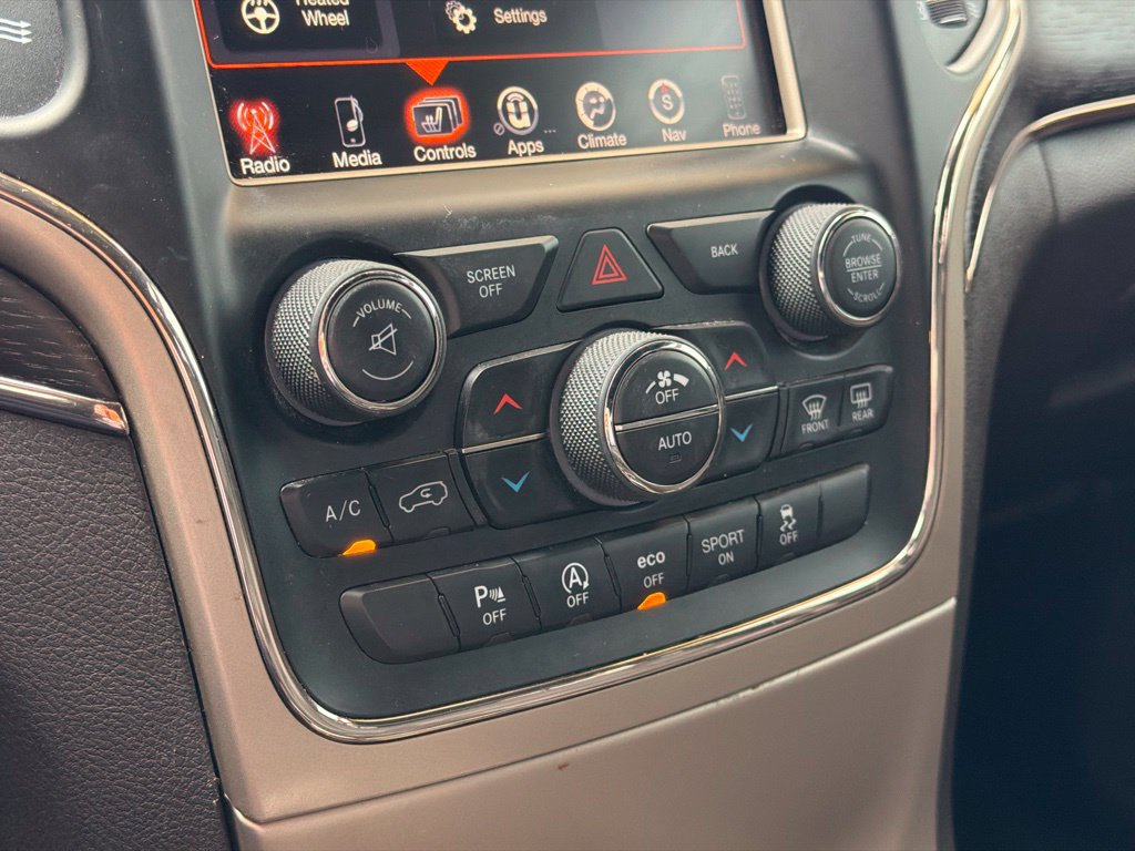 Used 2016 Jeep Grand Cherokee Summit AWD/4WD image 35