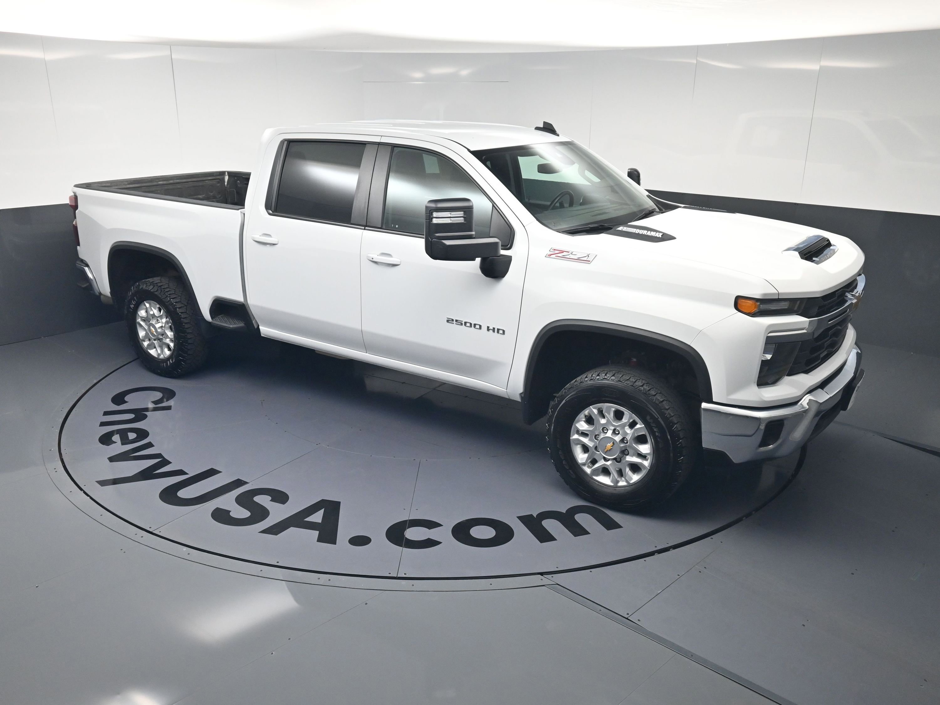 Used 2024 Chevrolet Silverado 2500 LT image 30