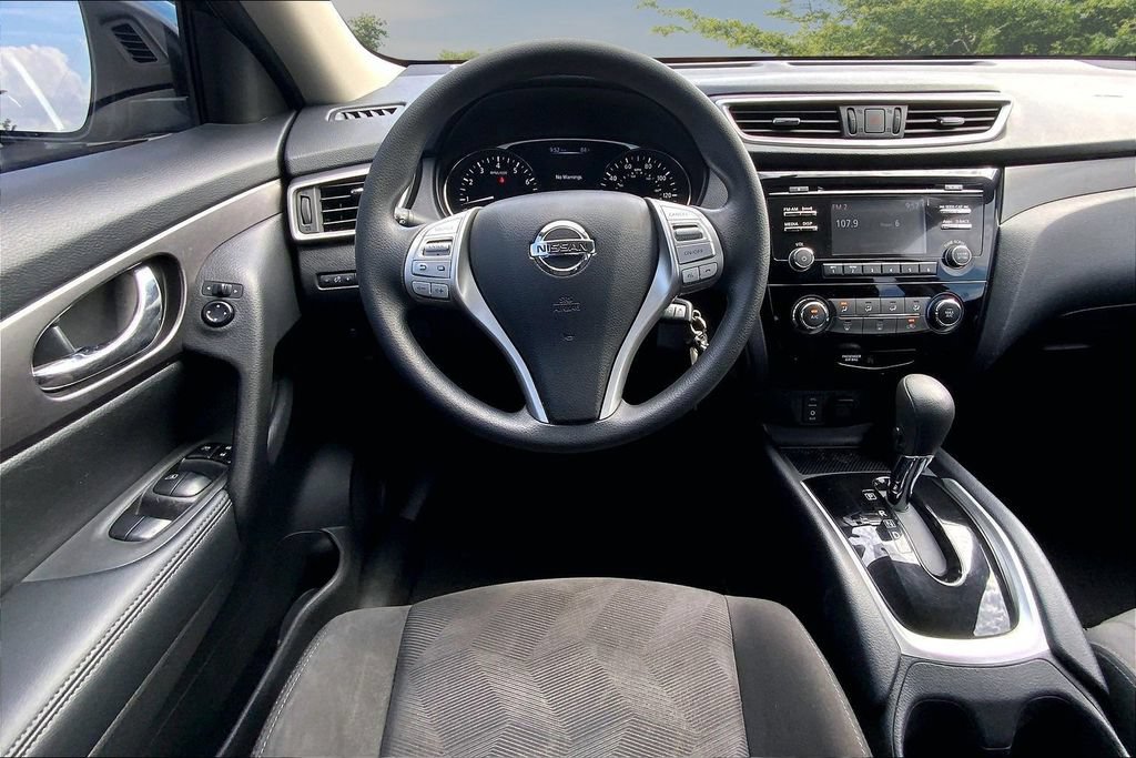 Used 2016 Nissan Rogue S FWD image 8