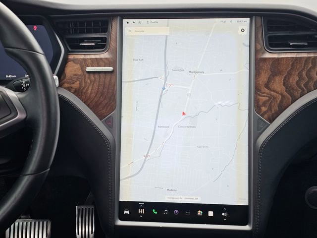 Used 2018 Tesla Model X 75D image 33