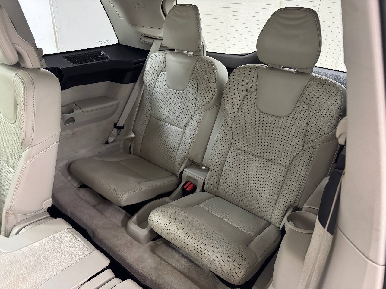 Used 2016 Volvo XC90 T6 Inscription w/ Vision Package AWD/4WD image 26