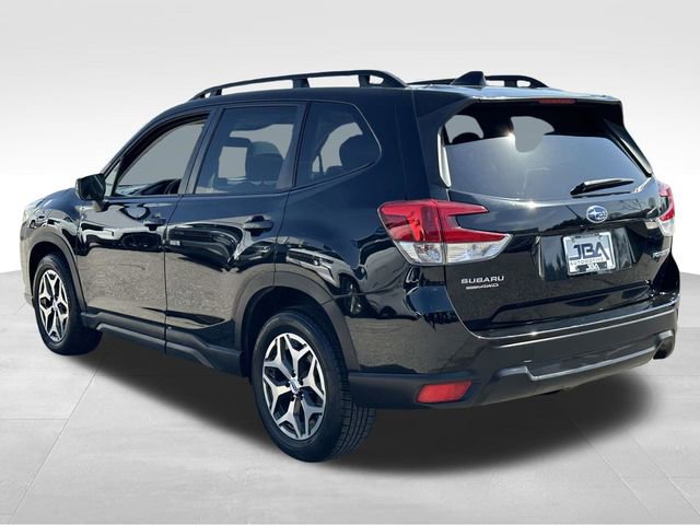Used 2023 Subaru Forester Premium image 25