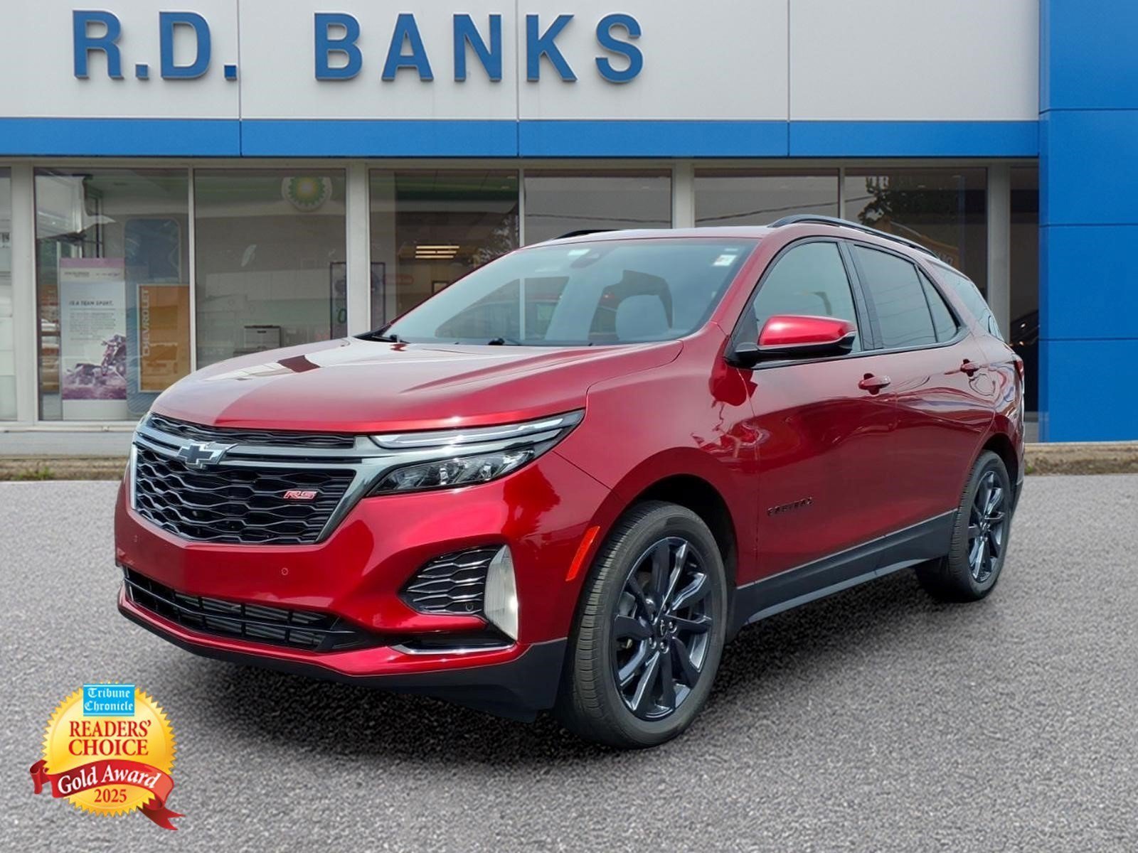 Used 2023 Chevrolet Equinox RS FWD image 1