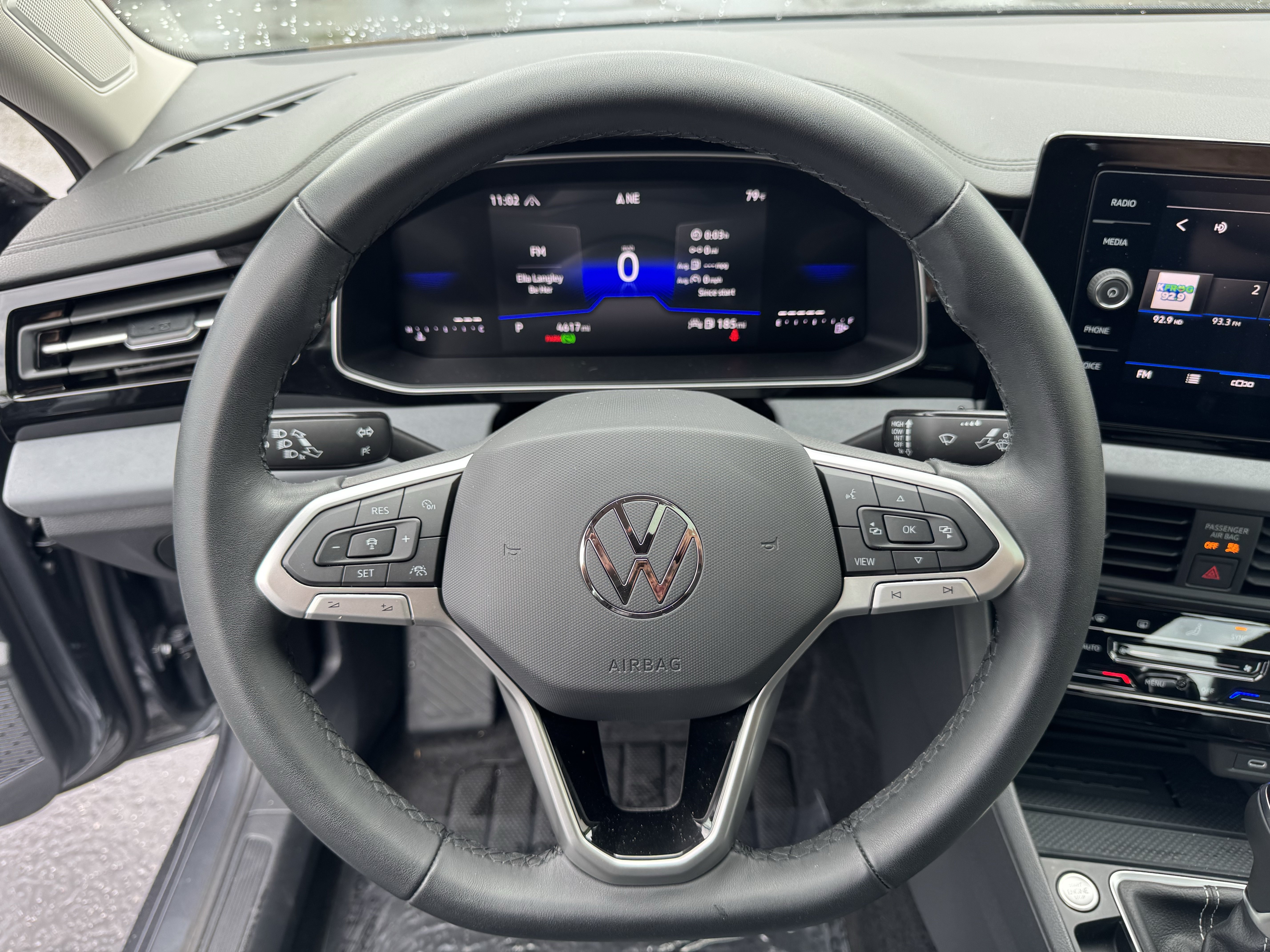 Used 2026 Volkswagen Jetta SE FWD image 18