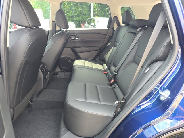 New 2026 Nissan Rogue Dark Armor AWD/4WD image 14