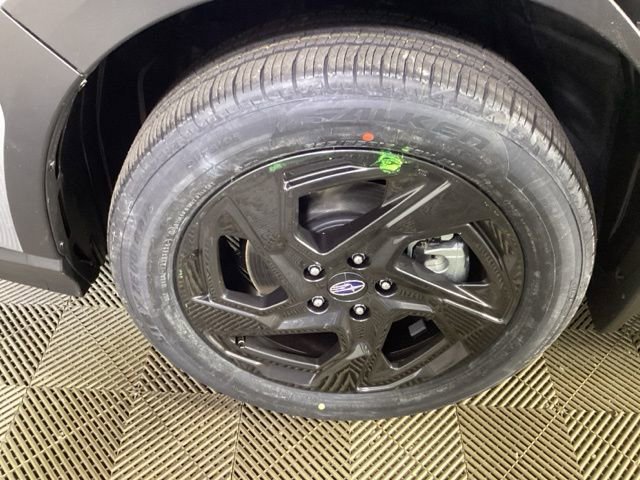 Used 2025 Subaru Crosstrek 2.5i Sport AWD/4WD image 9