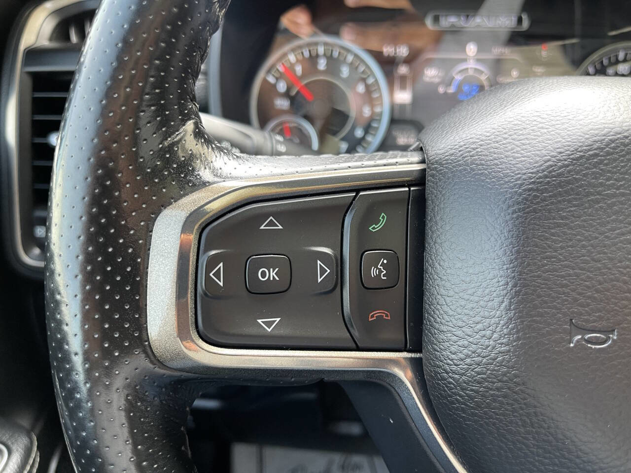 Used 2019 RAM 1500 Sport w/ Advanced Safety Group AWD/4WD image 31