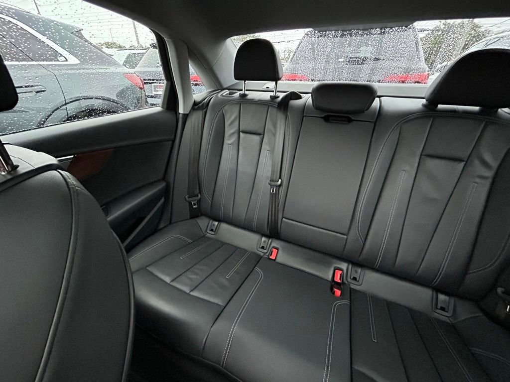 Used 2023 Audi A4 2.0T Premium w/ Convenience Package image 12