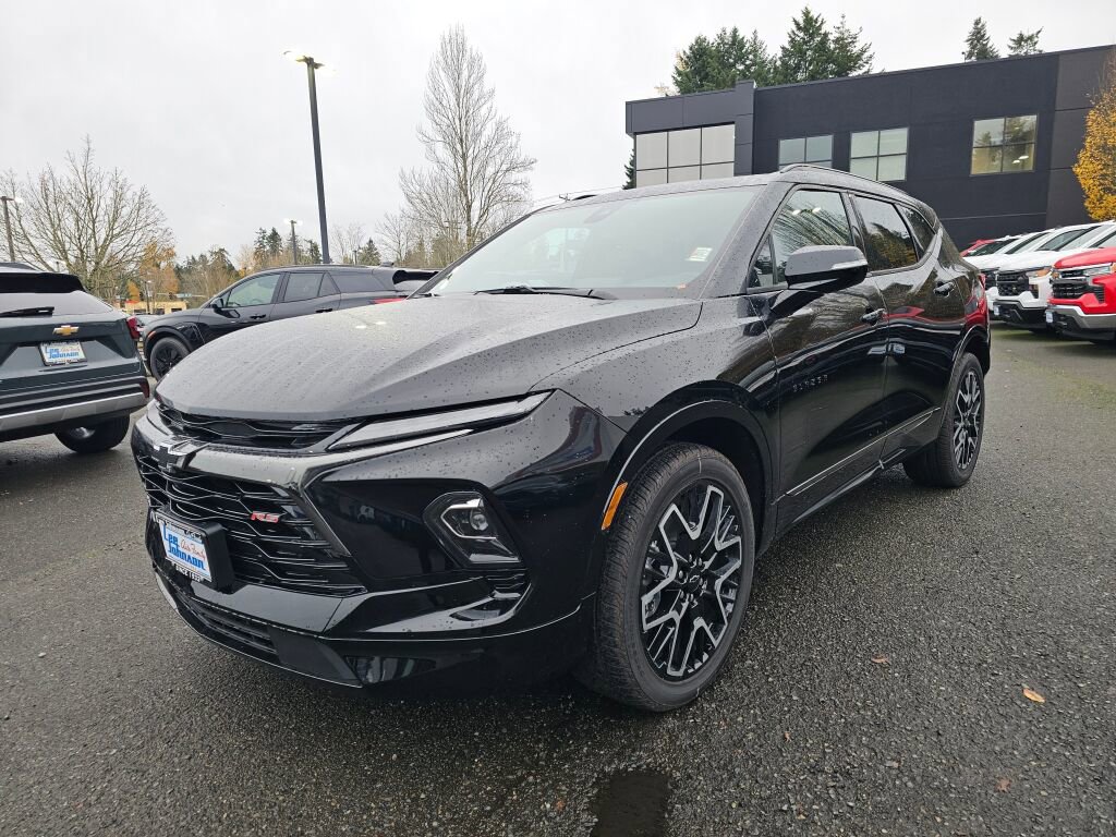 New 2025 Chevrolet Blazer RS w/ Driver Confidence II Package image 3