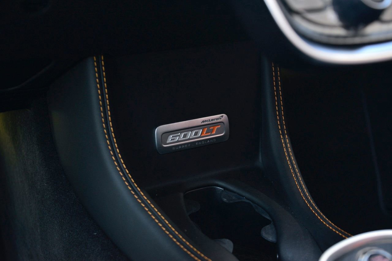 Used 2020 McLaren 600LT Spider RWD image 17