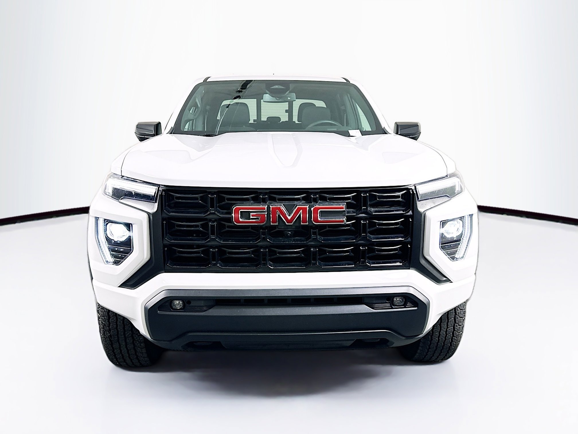 Used 2023 GMC Canyon Elevation w/ Convenience Package image 2