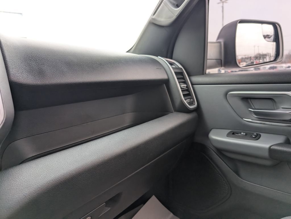 Used 2022 RAM 1500 Big Horn image 32