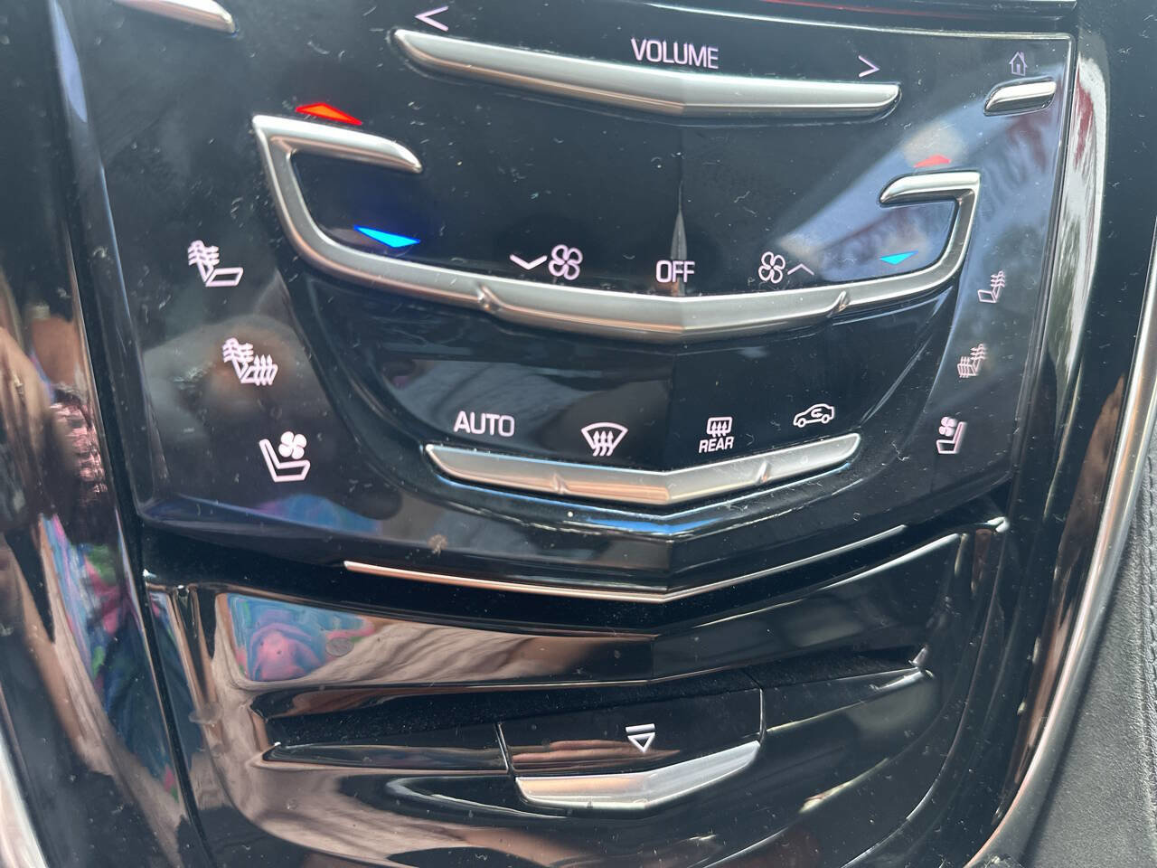 Used 2015 Cadillac Escalade ESV Luxury image 65