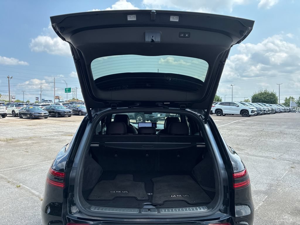Used 2022 Genesis GV70 2.5T w/ Advanced Package AWD/4WD image 20