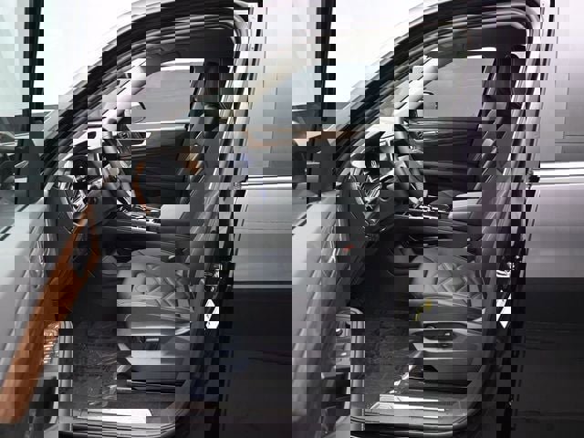 New 2026 Volkswagen Atlas SE image 9