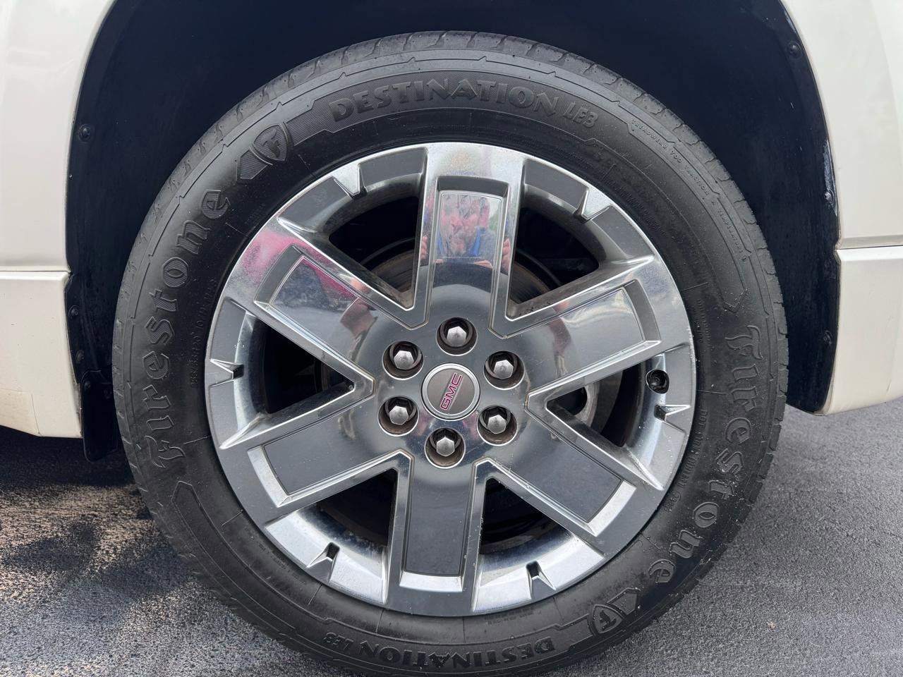 Used 2014 GMC Acadia Denali AWD/4WD image 13