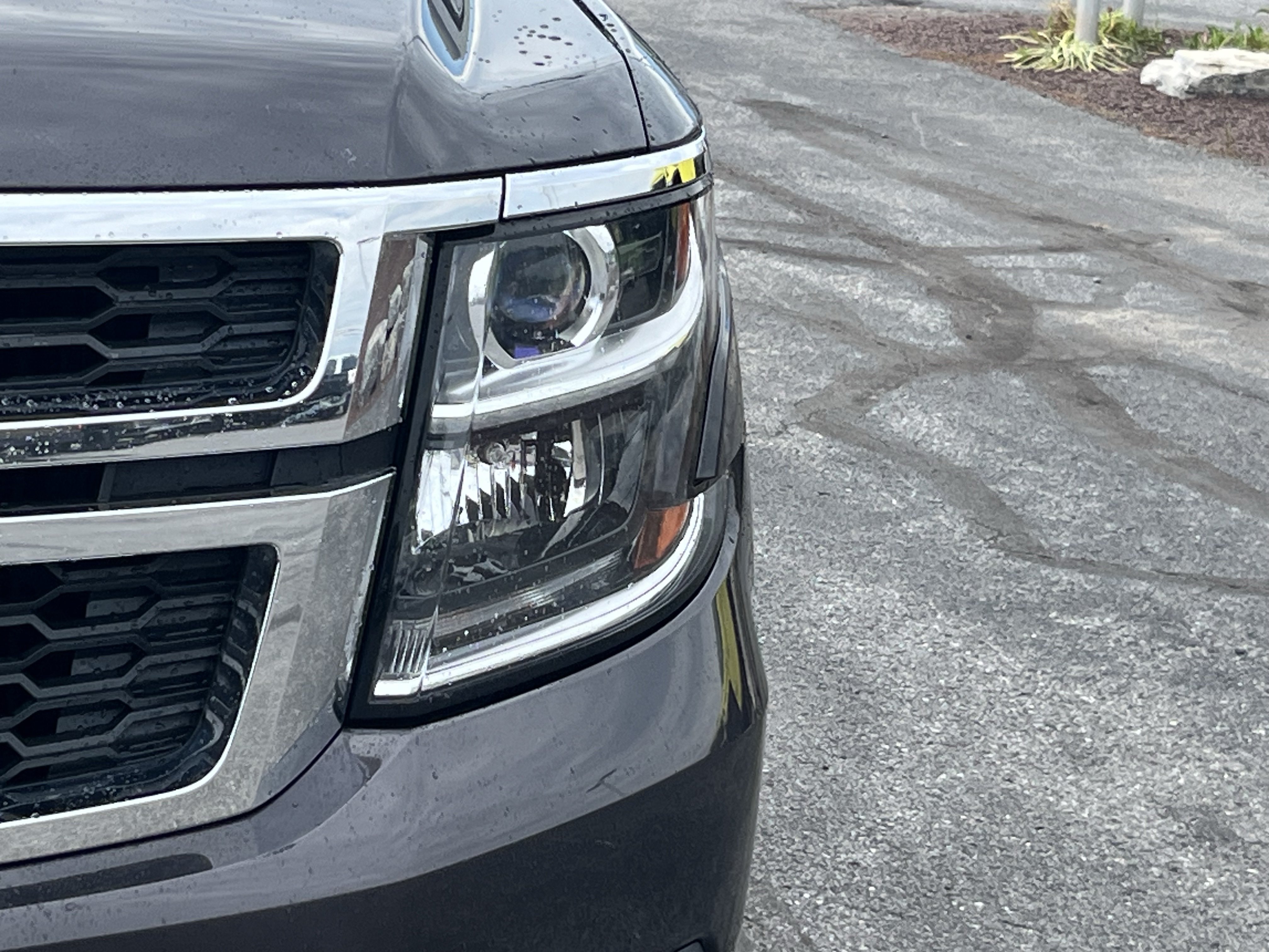Used 2016 Chevrolet Suburban LT AWD/4WD image 13