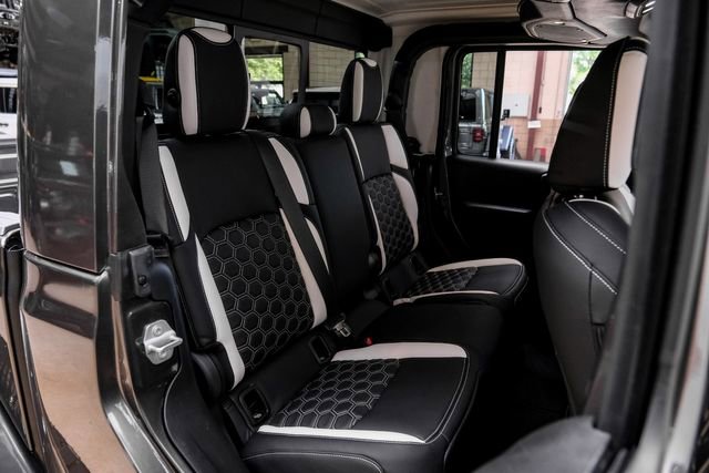 Used 2025 Jeep Gladiator Sport image 77