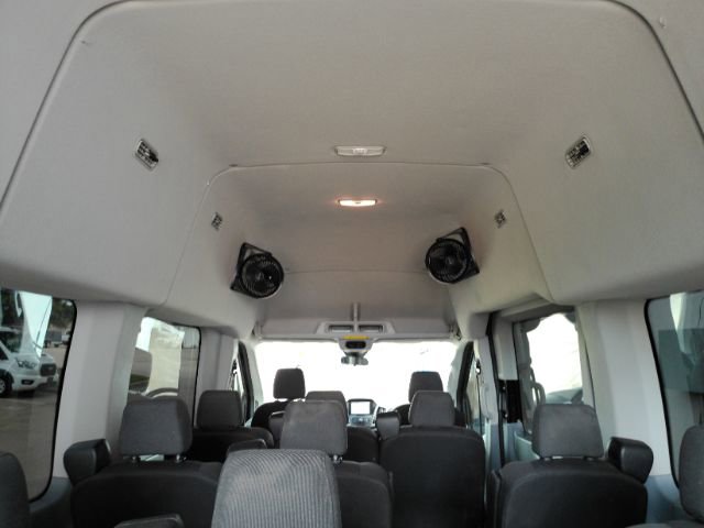 Used 2018 Ford Transit 350 XLT RWD image 9