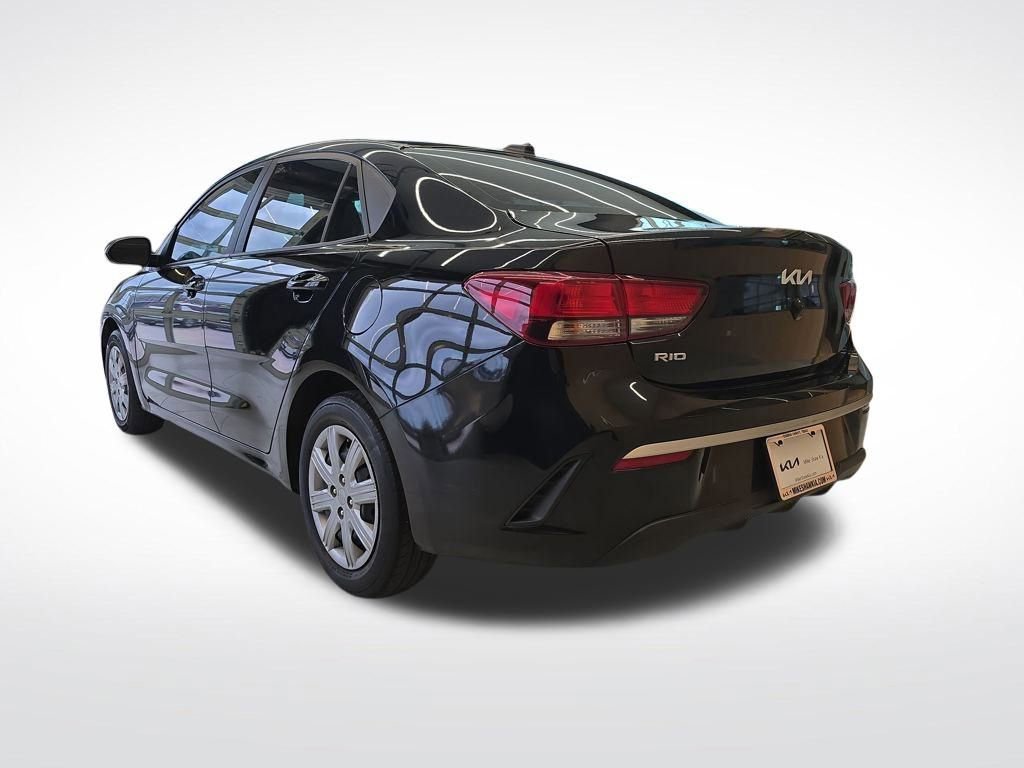 Used 2023 Kia Rio LX image 3