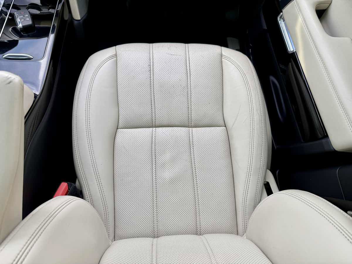 Used 2016 Land Rover Range Rover Long Wheelbase Supercharged image 36