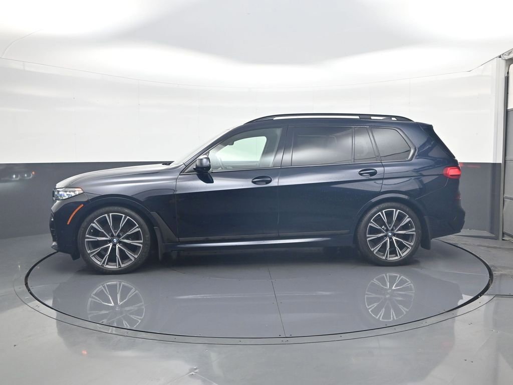 Used 2021 BMW X7 M50i w/ Executive Package image 4
