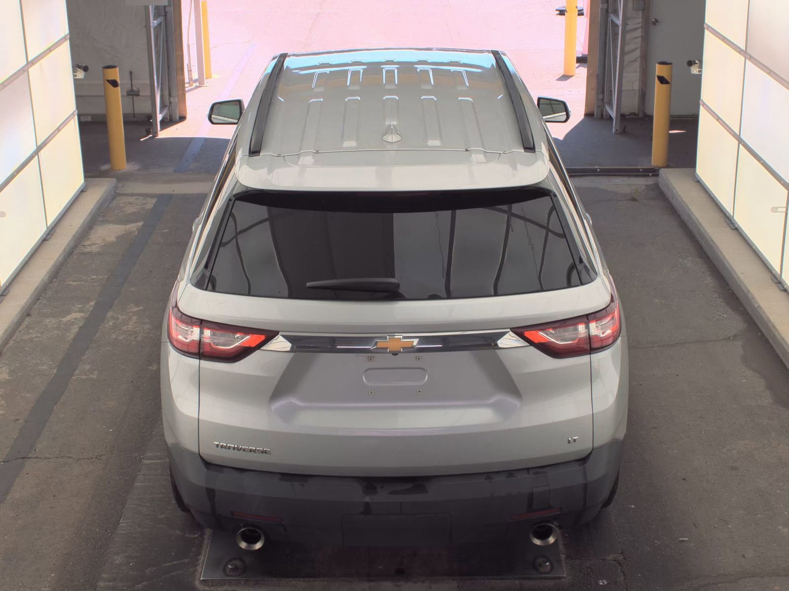 Used 2019 Chevrolet Traverse LT FWD image 7