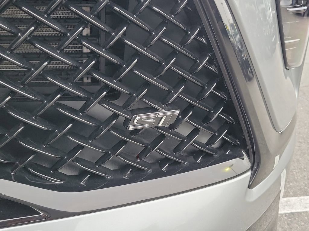Used 2026 Buick Enclave Sport Touring w/ Power Package FWD image 30