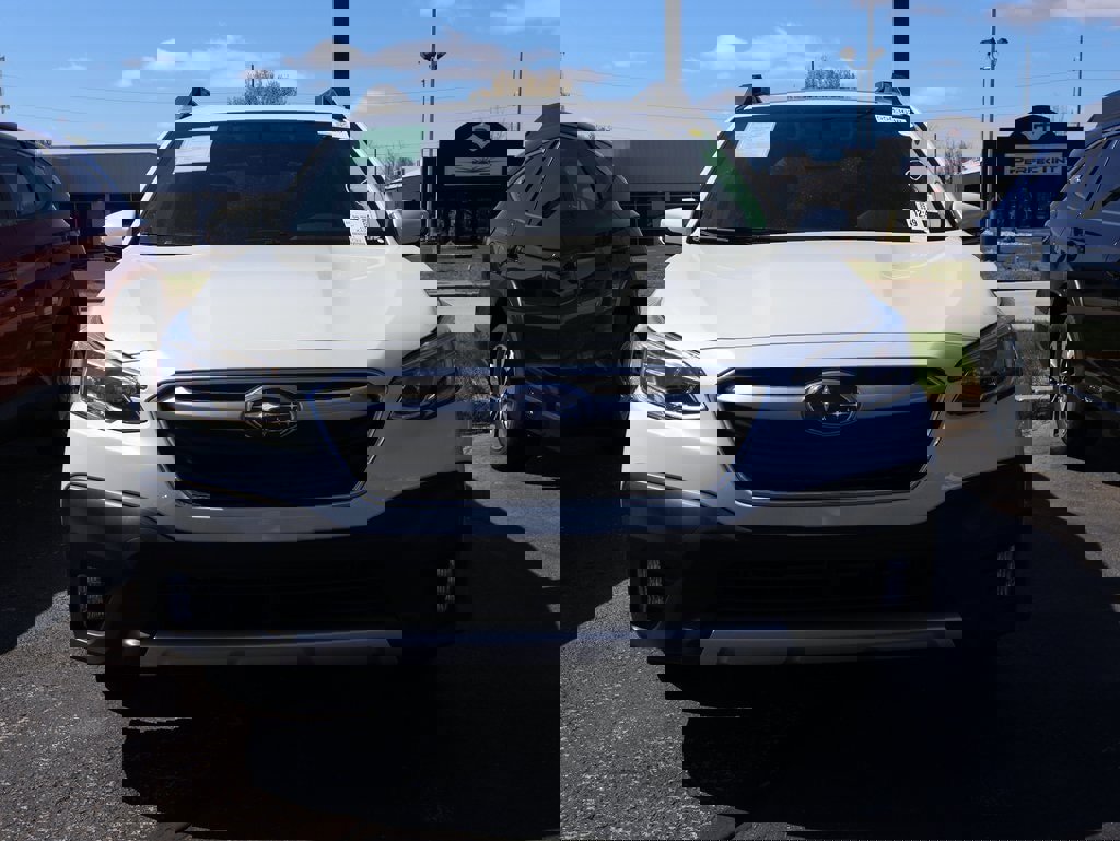 Used 2021 Subaru Outback Limited w/ Popular Package #2 image 4